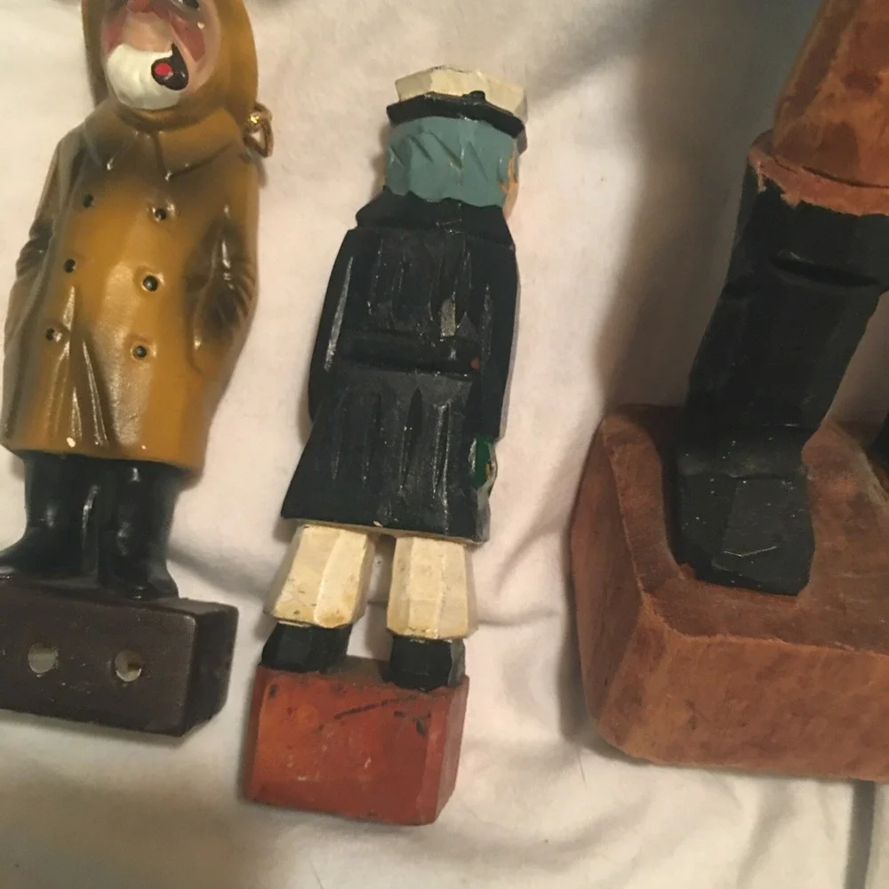 2 Hand Carved Painted Sailor Captains Vintage 1 Ceramic Sachet Holder(rare)